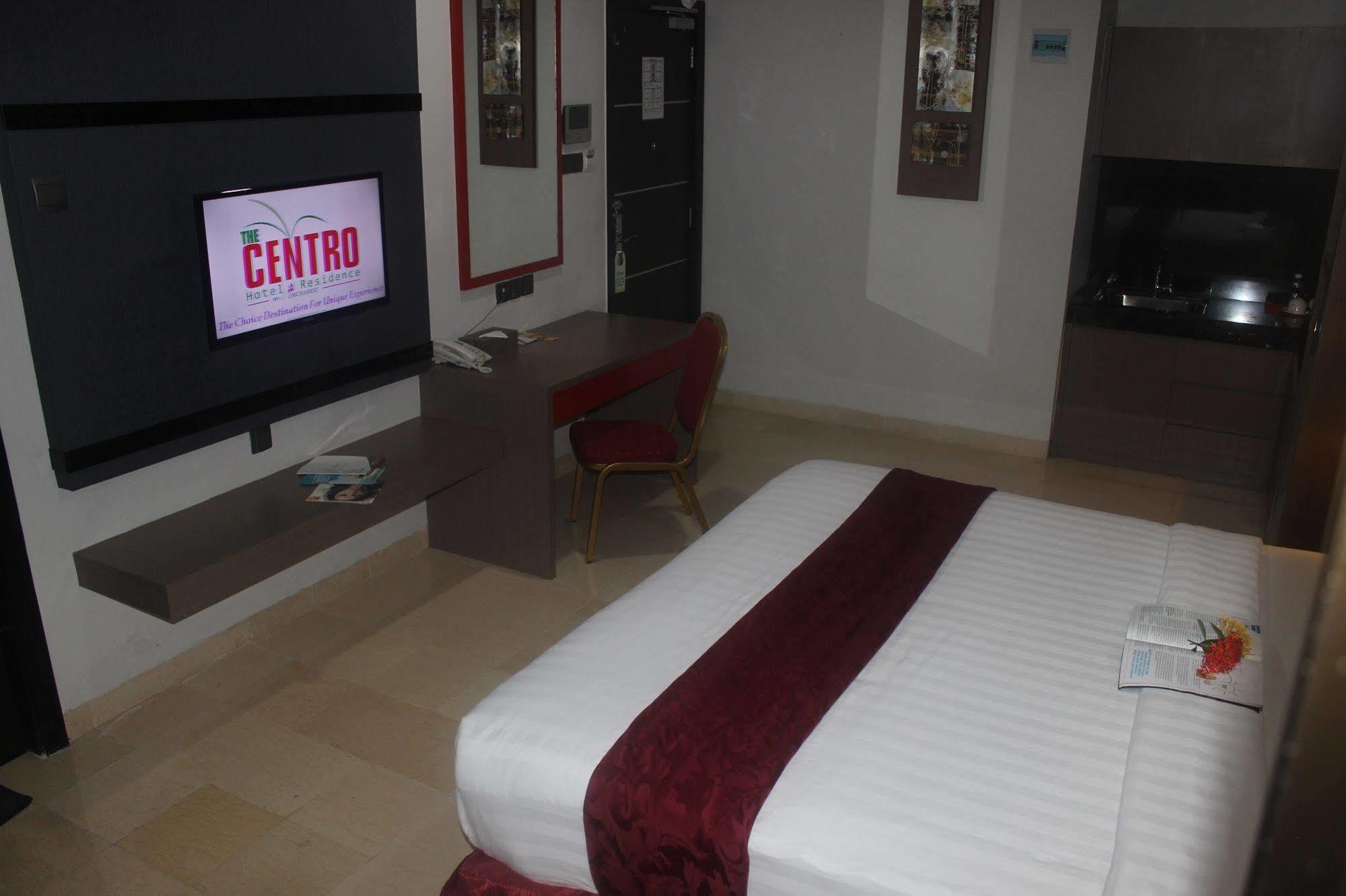 เซ็นโทร บาย ออร์ชาร์ด โฮเต็ล Hotel Batam ภายนอก รูปภาพ
